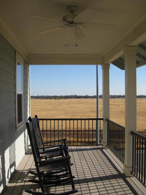 Building Photo - Beautiful 3 bed 3 bath house