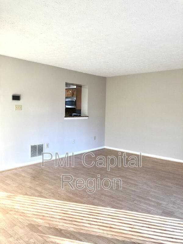 Building Photo - 7741 Patuxent Oak Ct