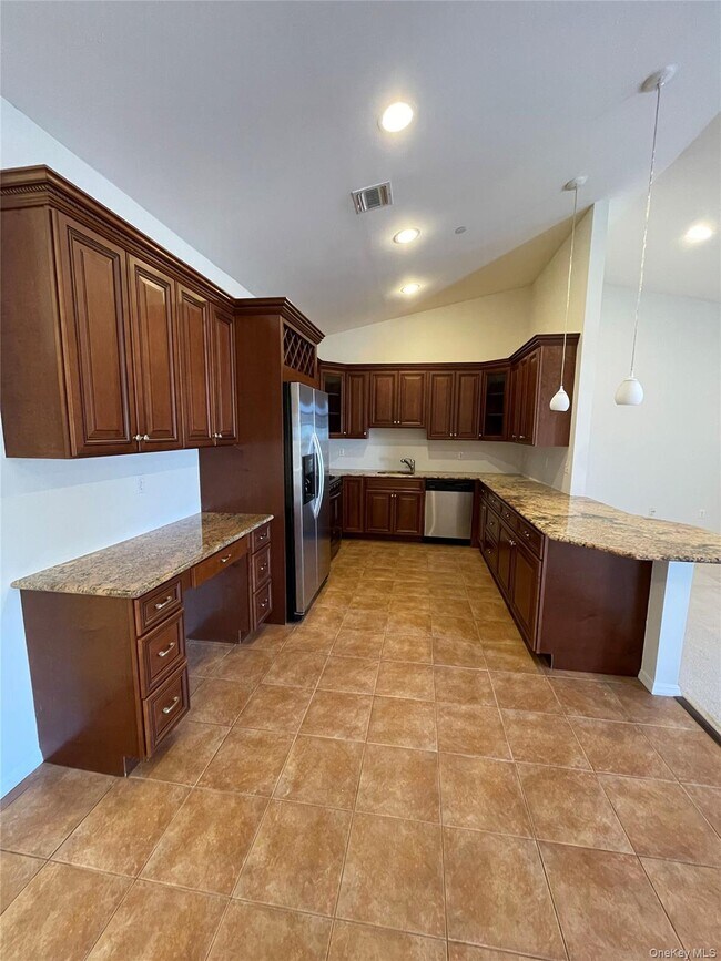 Foto del edificio - 75 Jacqueline Way