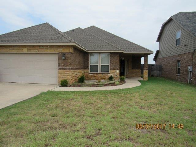 Primary Photo - Fantastic home located in Dove Creek Addit...
