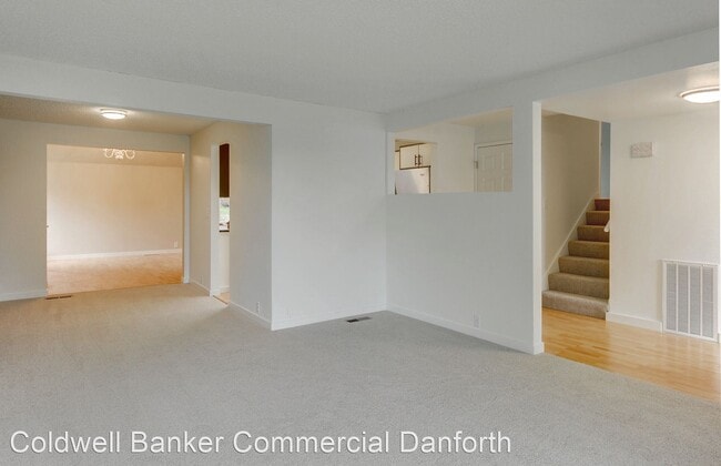 Building Photo - 4 br, 2.5 bath House - 12806 NE 142nd Place