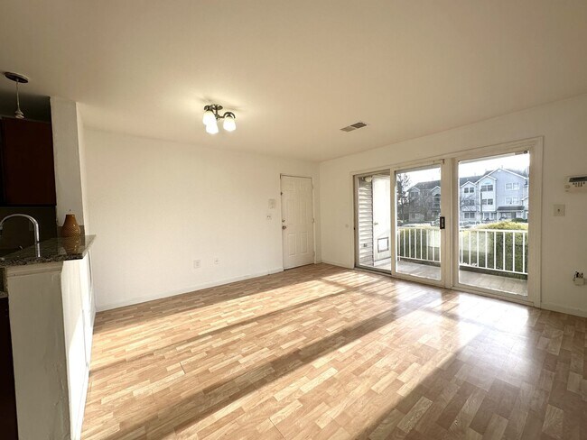 Foto del edificio - 1 bedroom 1 bathroom