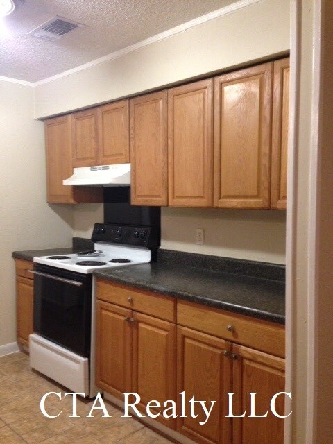 Photo - 319 Sunny Dr House