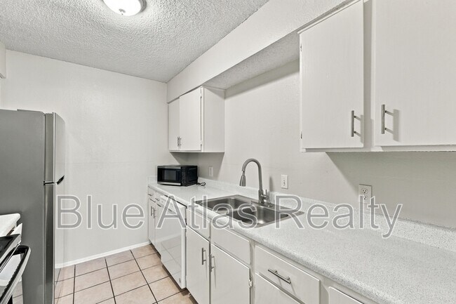 Foto del edificio - 1714 Fitzgerald Ct