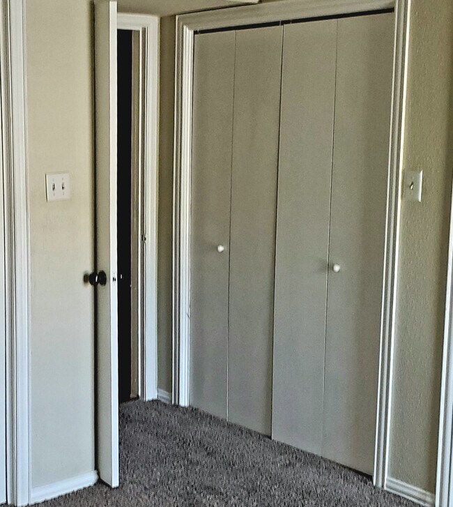 Photo - 10811 Richmond Ave Apartment