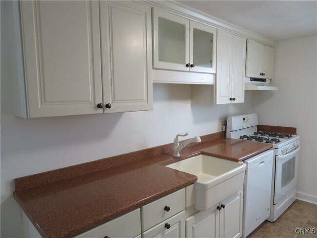 Foto del edificio - 435 French Rd