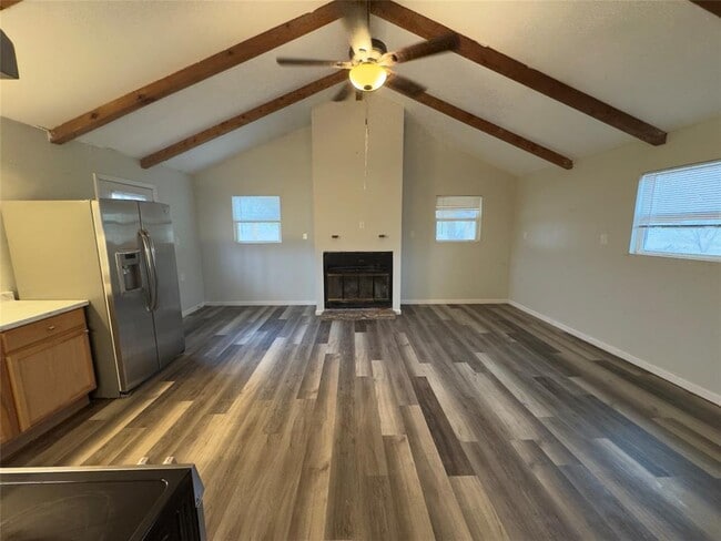 Foto del edificio - 100 Simmons Family Farm Rd