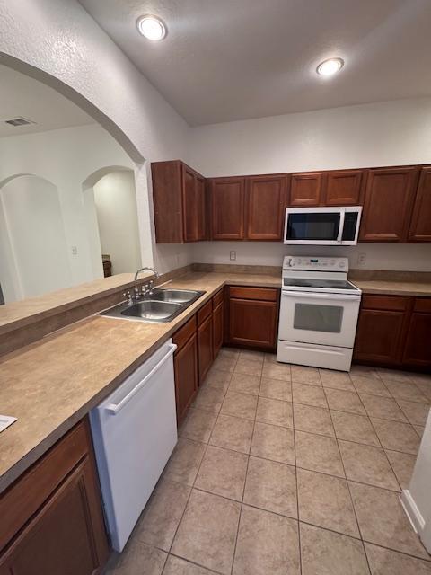 Building Photo - 3073 Ashland Ln N