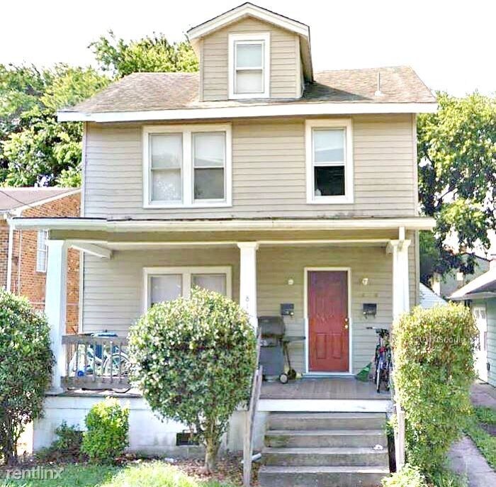 Primary Photo - 819 W 49th St