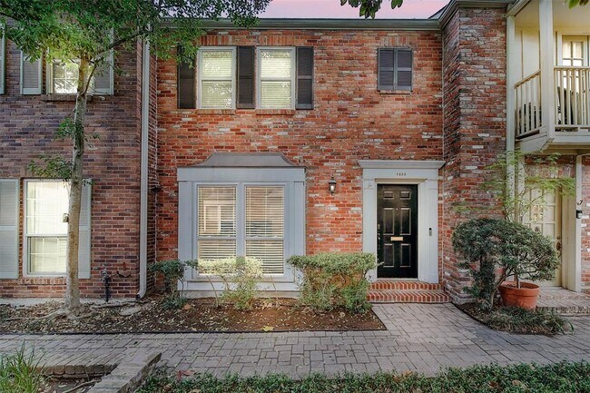 Foto del edificio - 6409 Burgoyne Dr.
