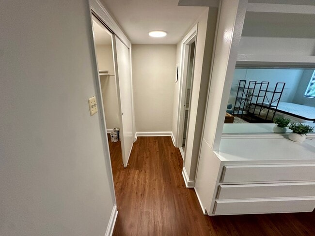 Photo - 1565 N Colonial Terrace (Arlington, VA) Apartment