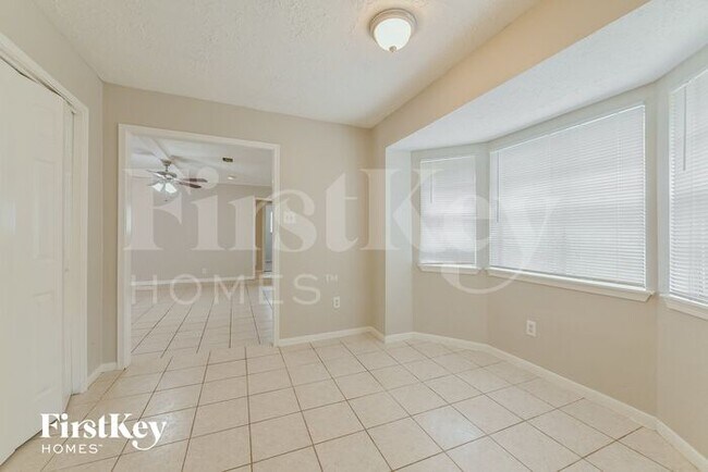 Foto del edificio - 2506 Rambling Brook Dr