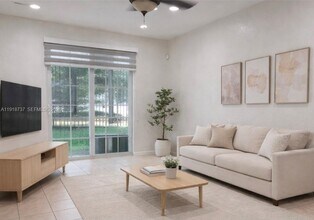 Building Photo - 2612 SW 81st Terrace