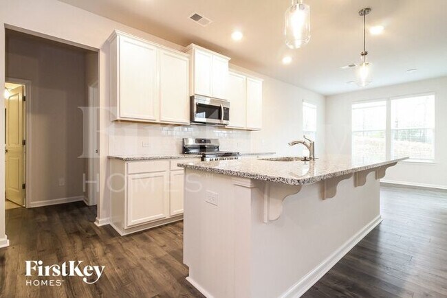 Building Photo - 469 Yoshino Cherry Dr