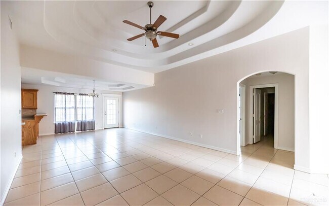 Foto del edificio - 2121 Kingsborough Ave