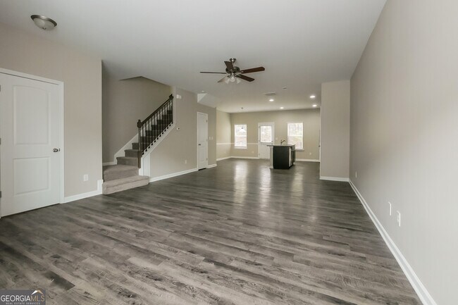 Foto del edificio - 6109 Oakley Rd