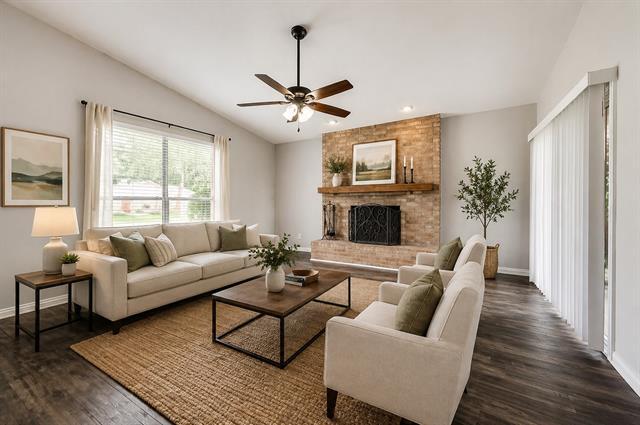 Foto del edificio - 5305 Meadowside Dr