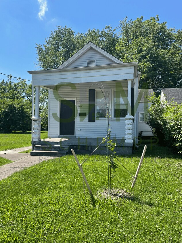Updated three bedroom two bathroom home in West Louisville! *Section 8 accepted* - Updated three bedroom two bathroom home in West Louisville! *Section 8 accepted*