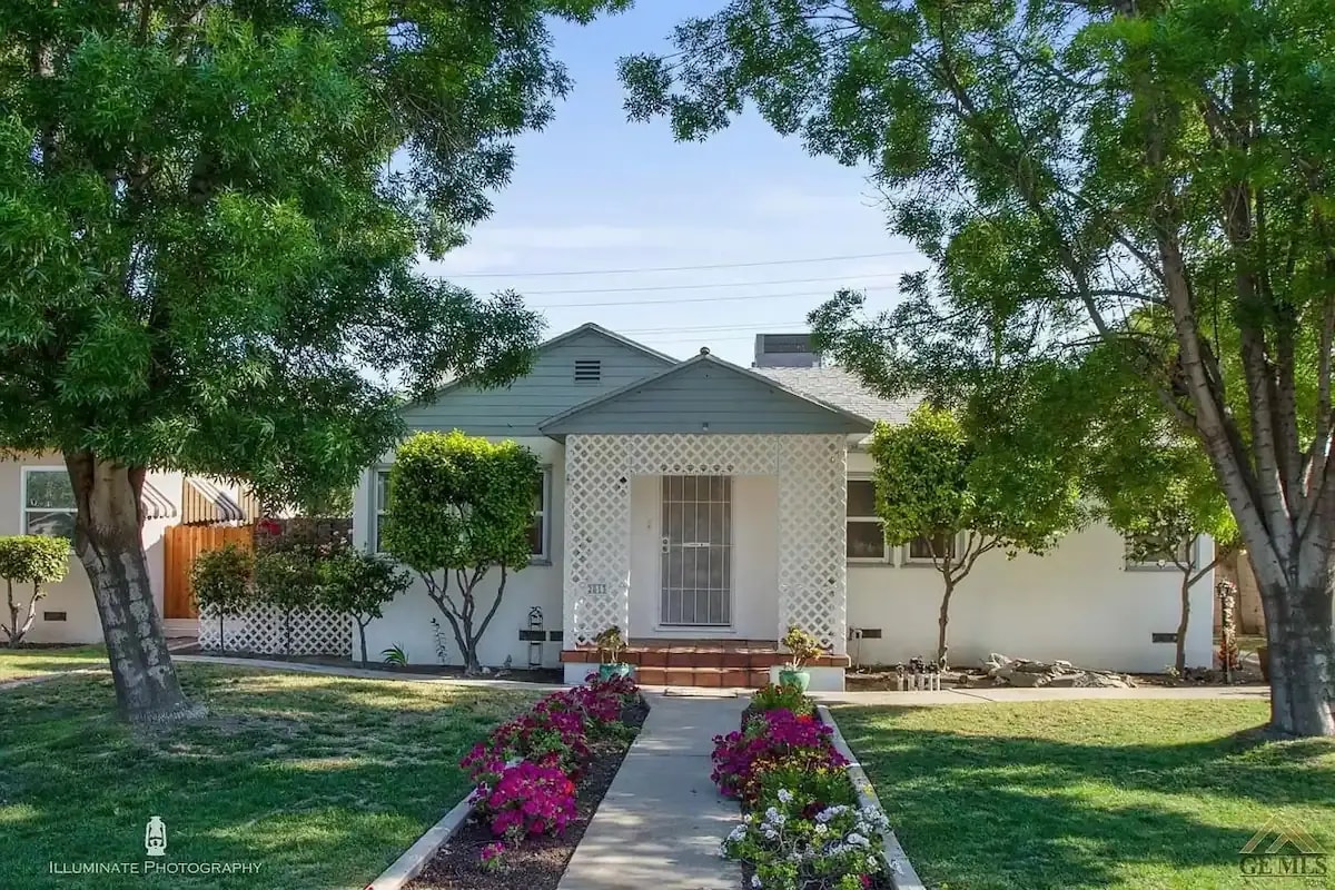 2813 Truxtun Ave, Bakersfield, CA 93301 House Rental in Bakersfield