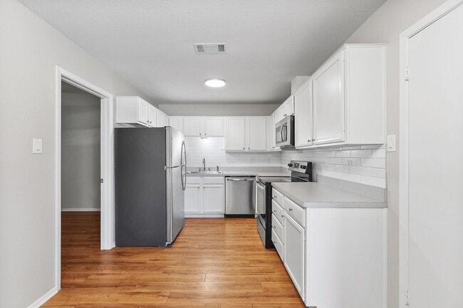Foto del edificio - 1208 Hillyer St