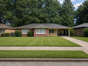Building Photo - 1519 Cranford Rd