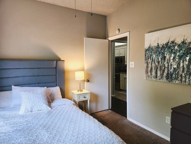 Second bedroom - 3207 Wabash Ave