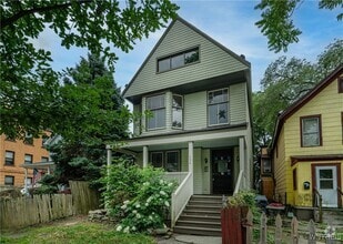 Building Photo - 136 Prospect Ave