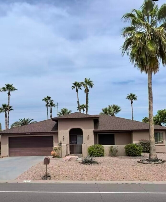 Foto principal - 17214 E El Pueblo Blvd