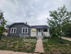 Building Photo - 611 Seymour Ave