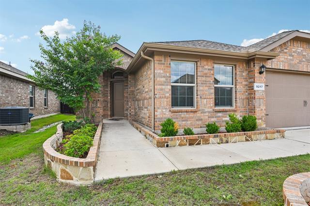 Foto del edificio - 9217 Leveret Ln