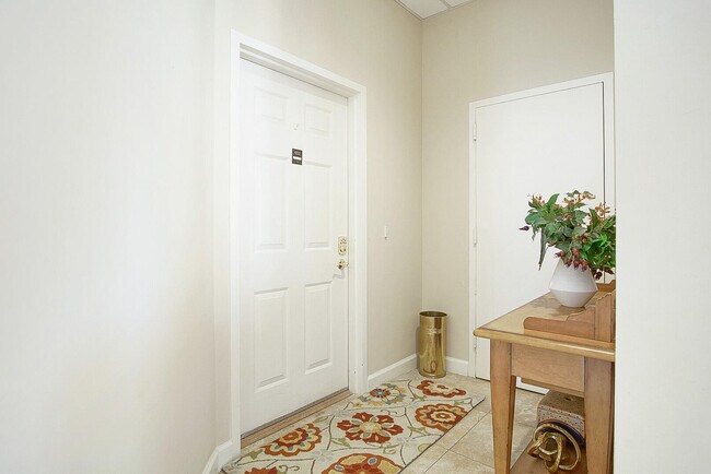 Building Photo - 2400 S Ocean Dr