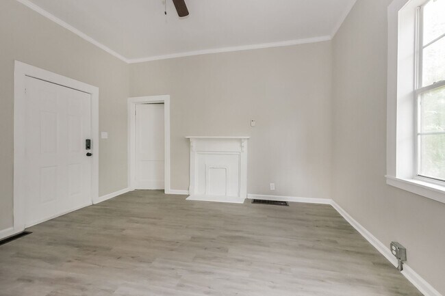 Foto del edificio - 725 Williams St