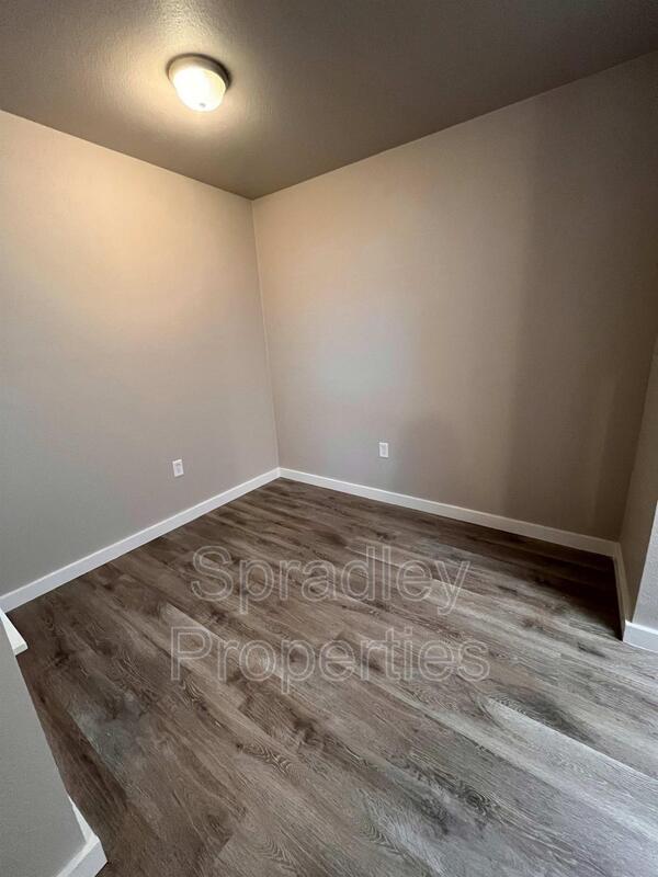 Building Photo - 200 Bosque Rd