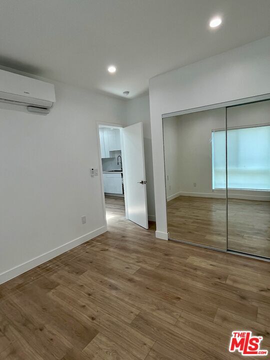 Foto del edificio - 233 N Berendo St