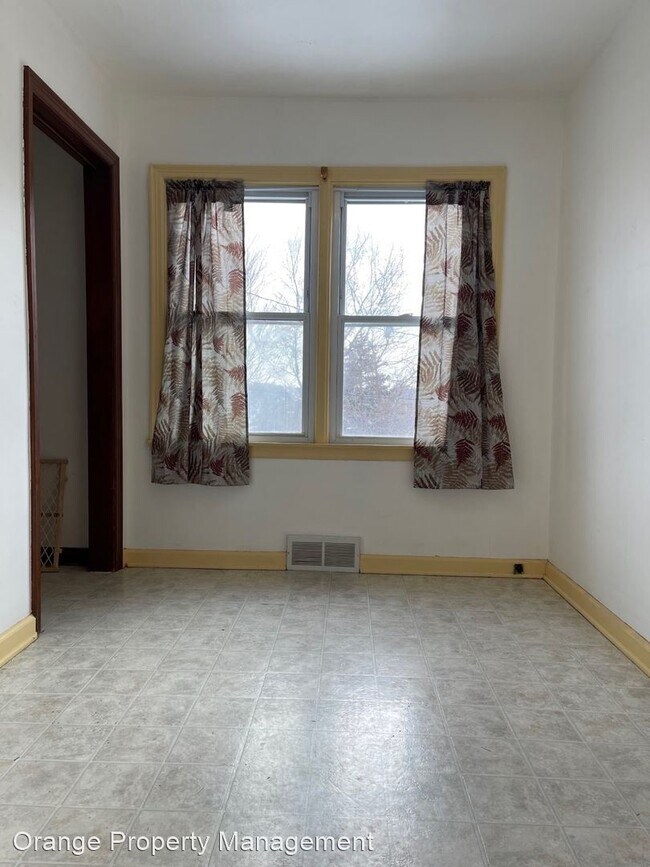 Foto del edificio - 4 br, 2 bath House - 3111 W St