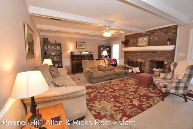 Building Photo - 3 br, 2 bath House - 816 Jeffreys Road