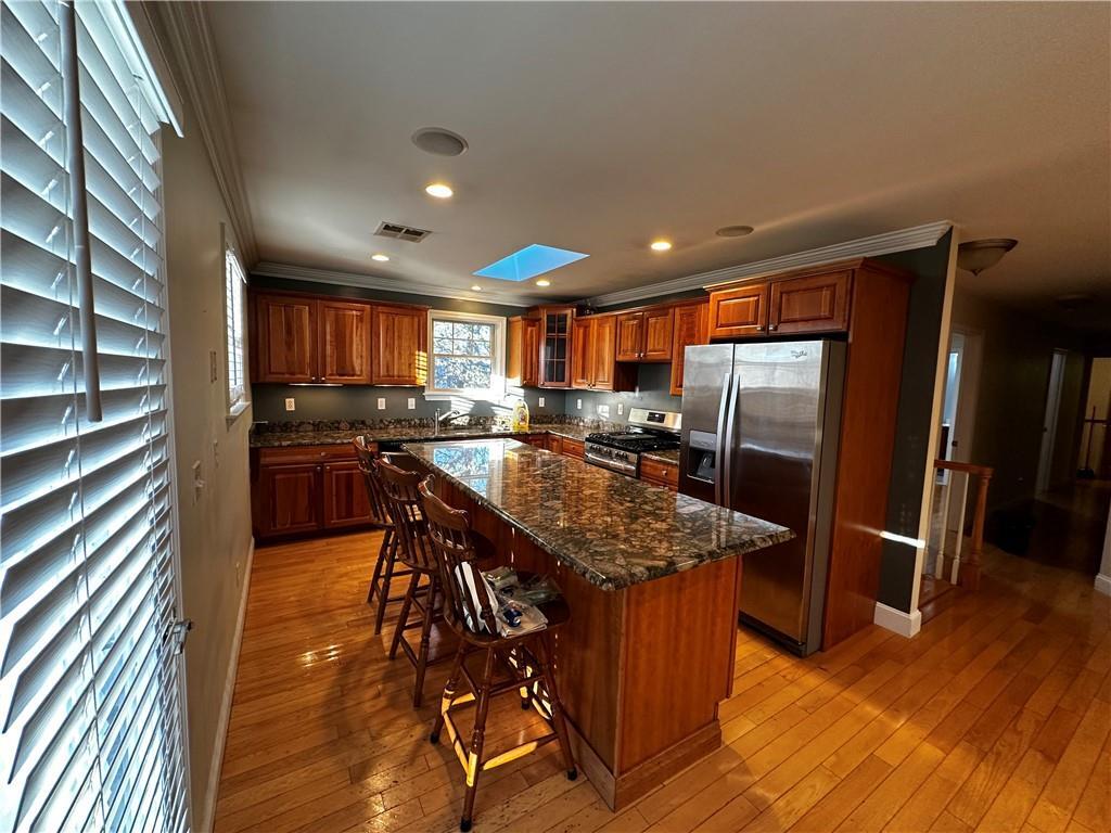 3 Unity St, Pawtucket, RI 02860 Condo for Rent in Pawtucket, RI