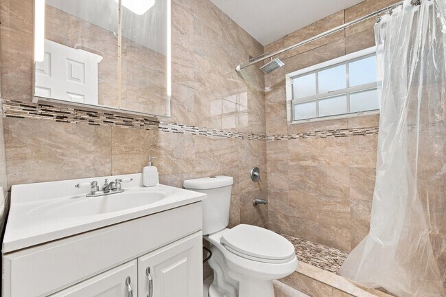 Foto del edificio - 10275 SW 152nd St