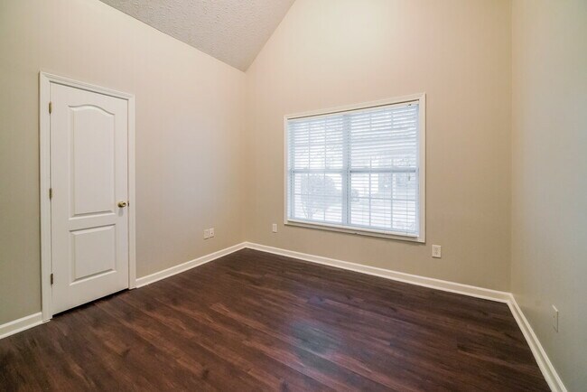 Building Photo - 31 Harper's Farm Dr