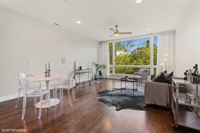 Foto del edificio - 1446 W Cortez St