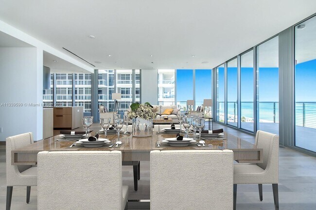 Foto del edificio - 3651 Collins Ave