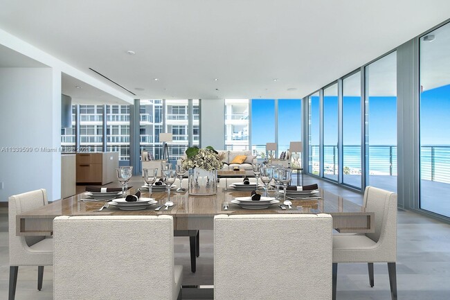 Building Photo - 3651 Collins Ave