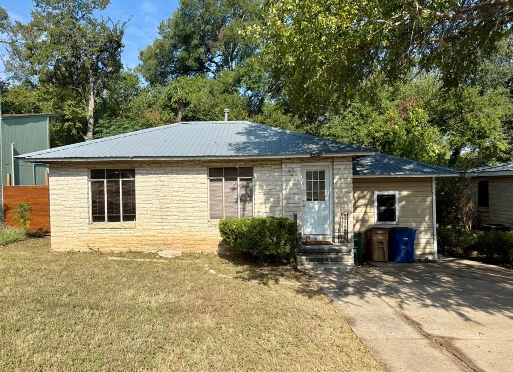 Foto principal - 3304 Cherrywood Rd