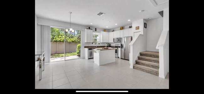 Building Photo - 4710 Cliveden Loop