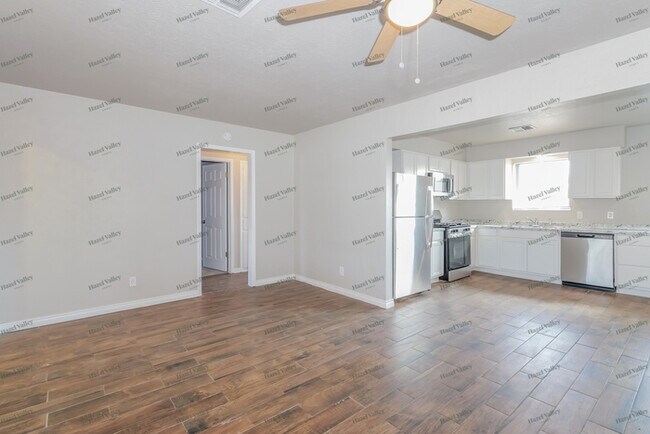 Foto del edificio - 1424 SW 60th St