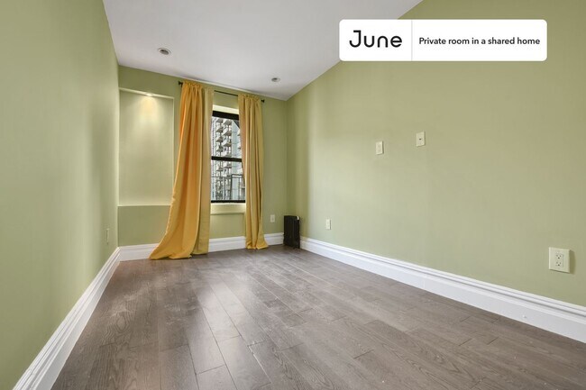 Building Photo - Room in Shared 3 bed/1 bath home in East Village