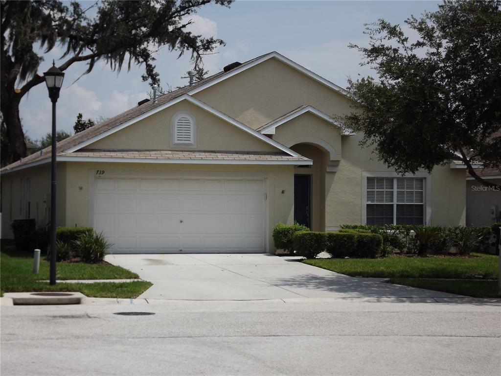 Foto principal - 739 Straw Lake Dr