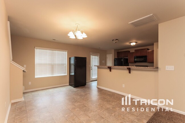 Building Photo - 4848 Magnasco Ln