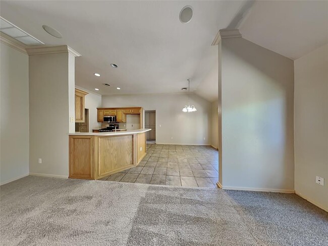 Building Photo - 10113 Carnie Cir