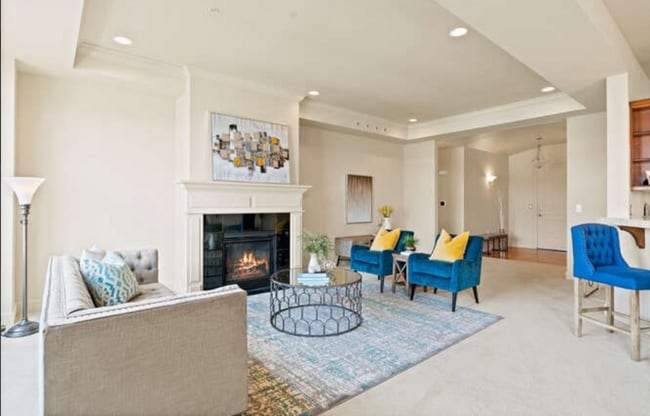 Building Photo - Luxury Waterside Condo on Hayden Island in...